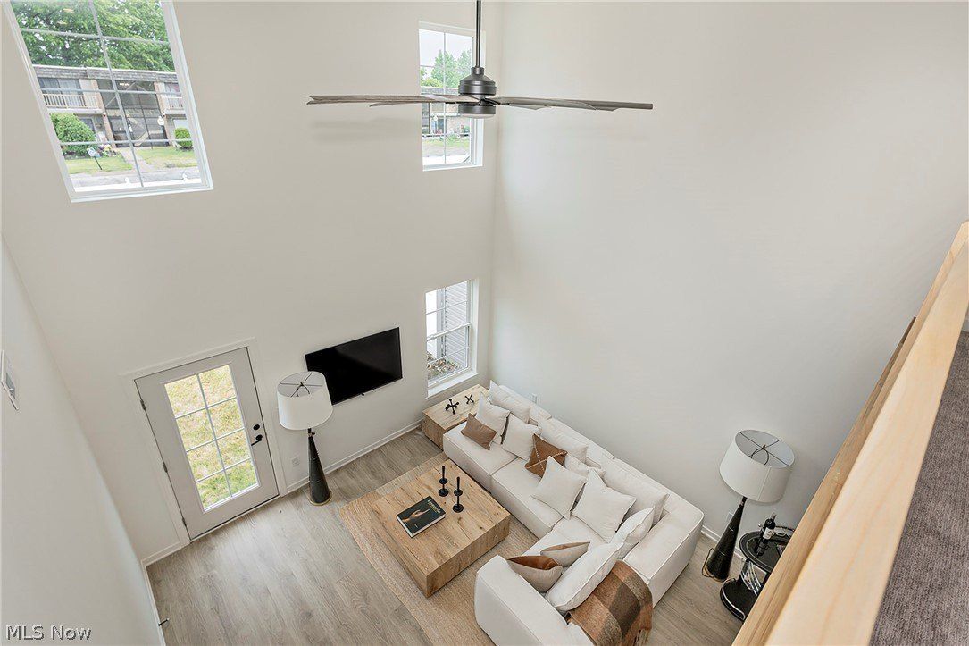 5059 Shepherds Glen. Willoughby, OH 44094