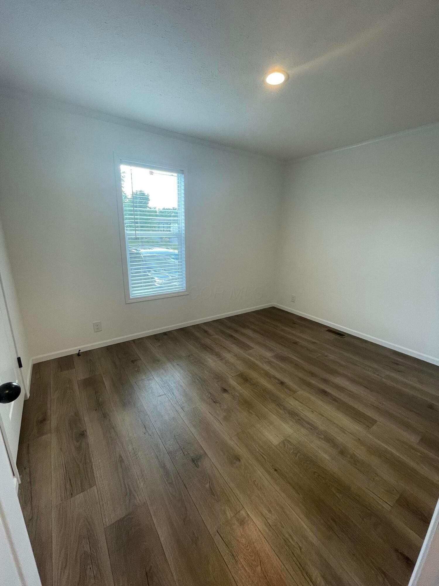 7 Skyline Dr. South Bloomfield, OH 43103