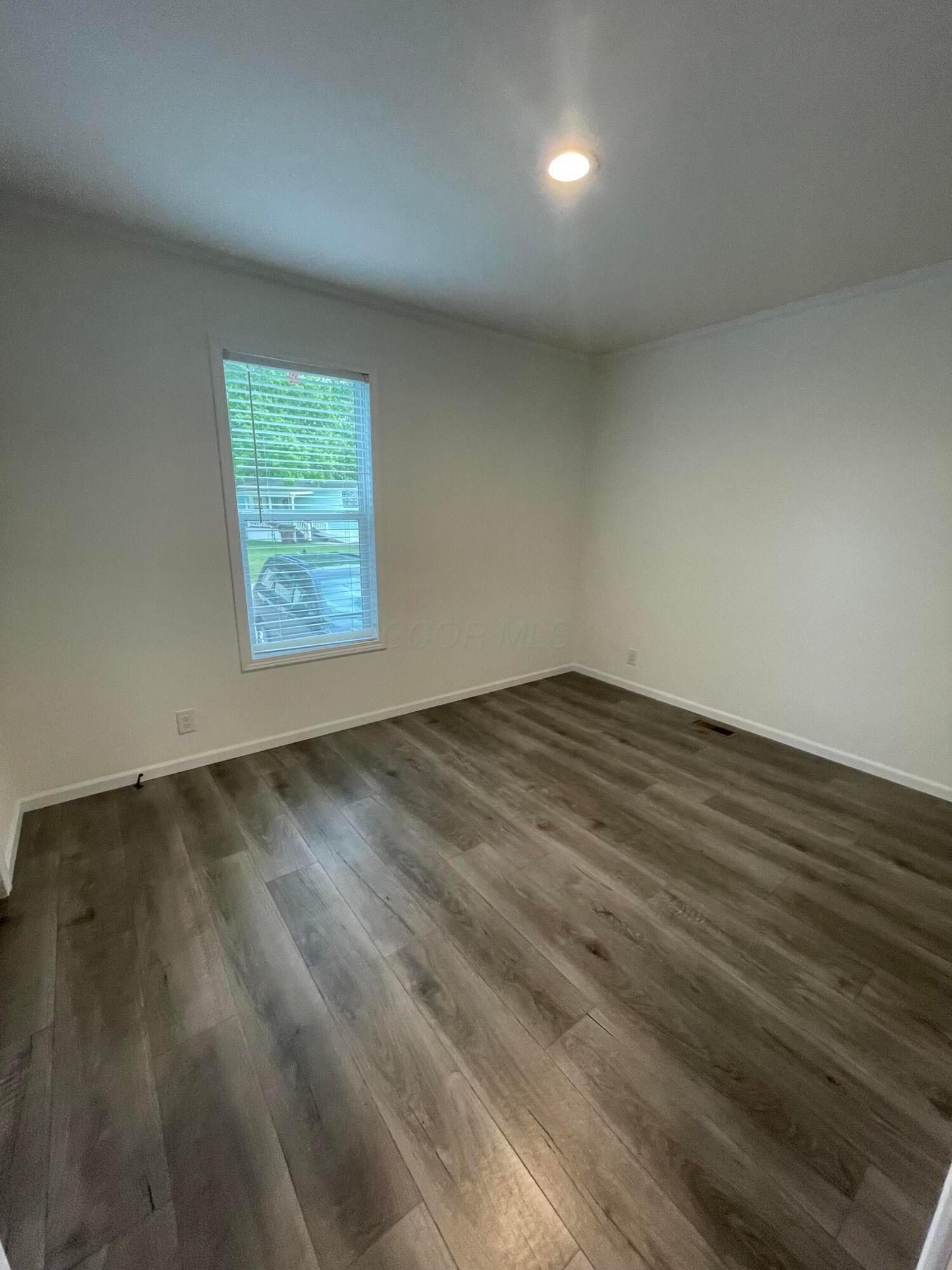 39 Amber Cove. South Bloomfield, OH 43103