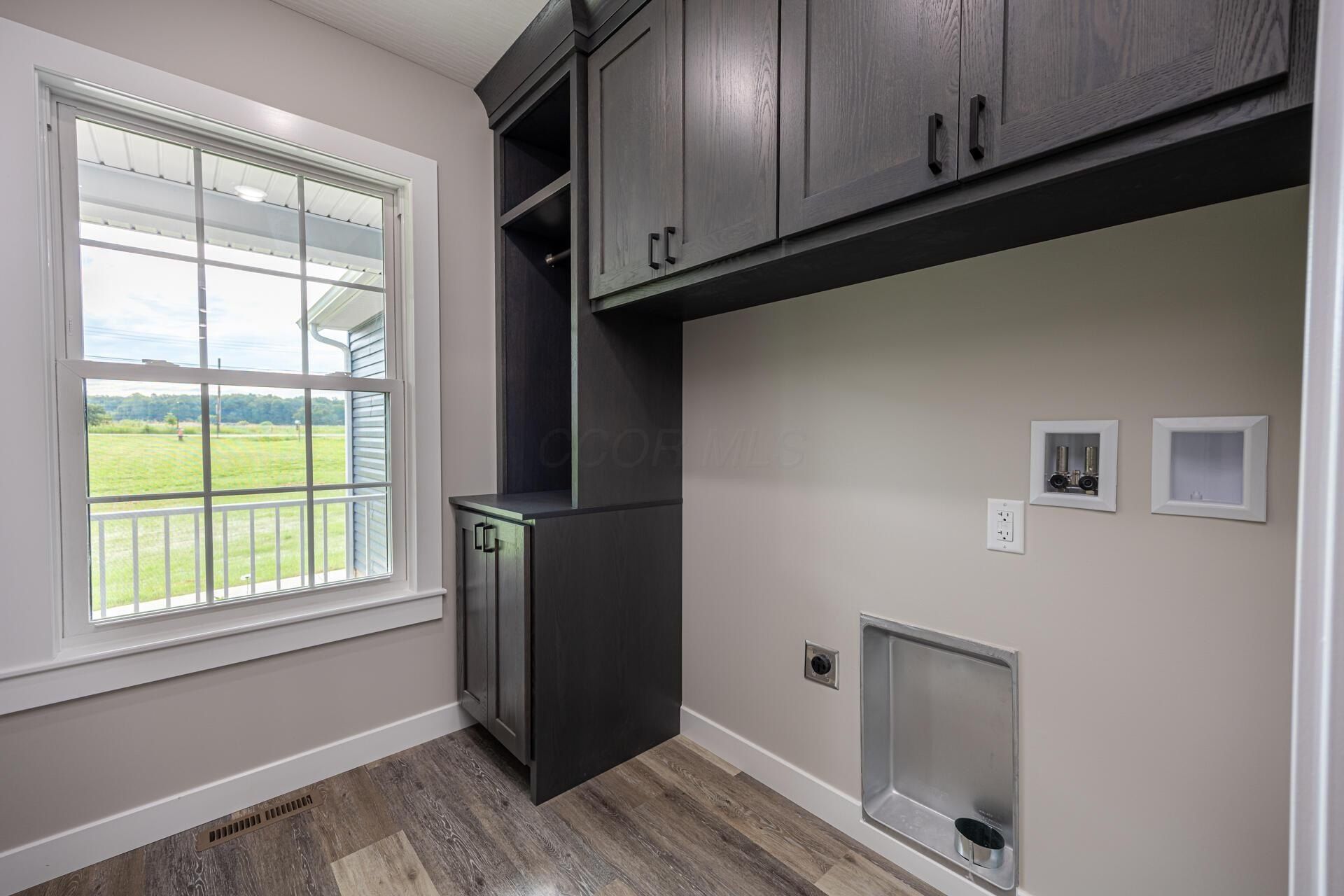 423 Neal Avenue. Mount Gilead, OH 43338