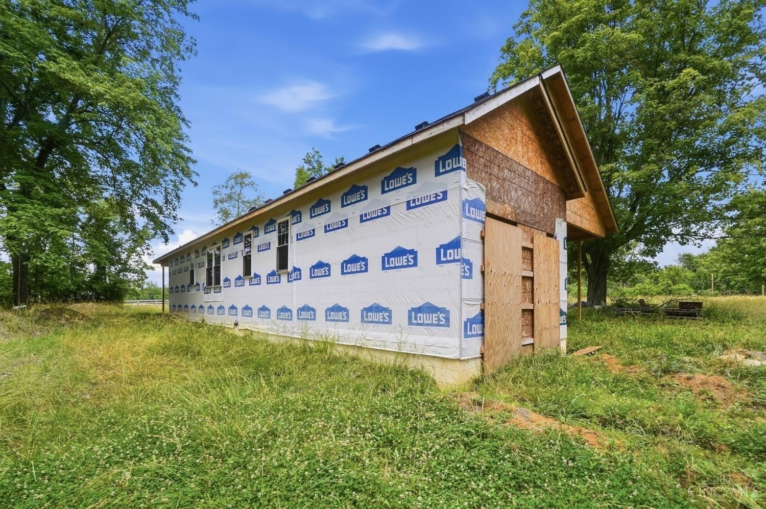 2570 Bethel Maple Road. Bethel, OH 45106