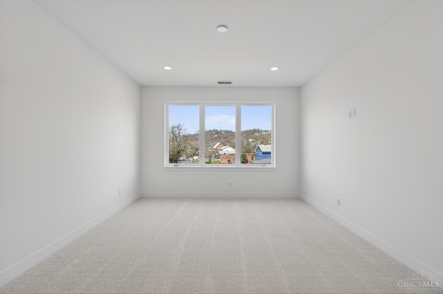 259 Strader Avenue. Cincinnati, OH 45226