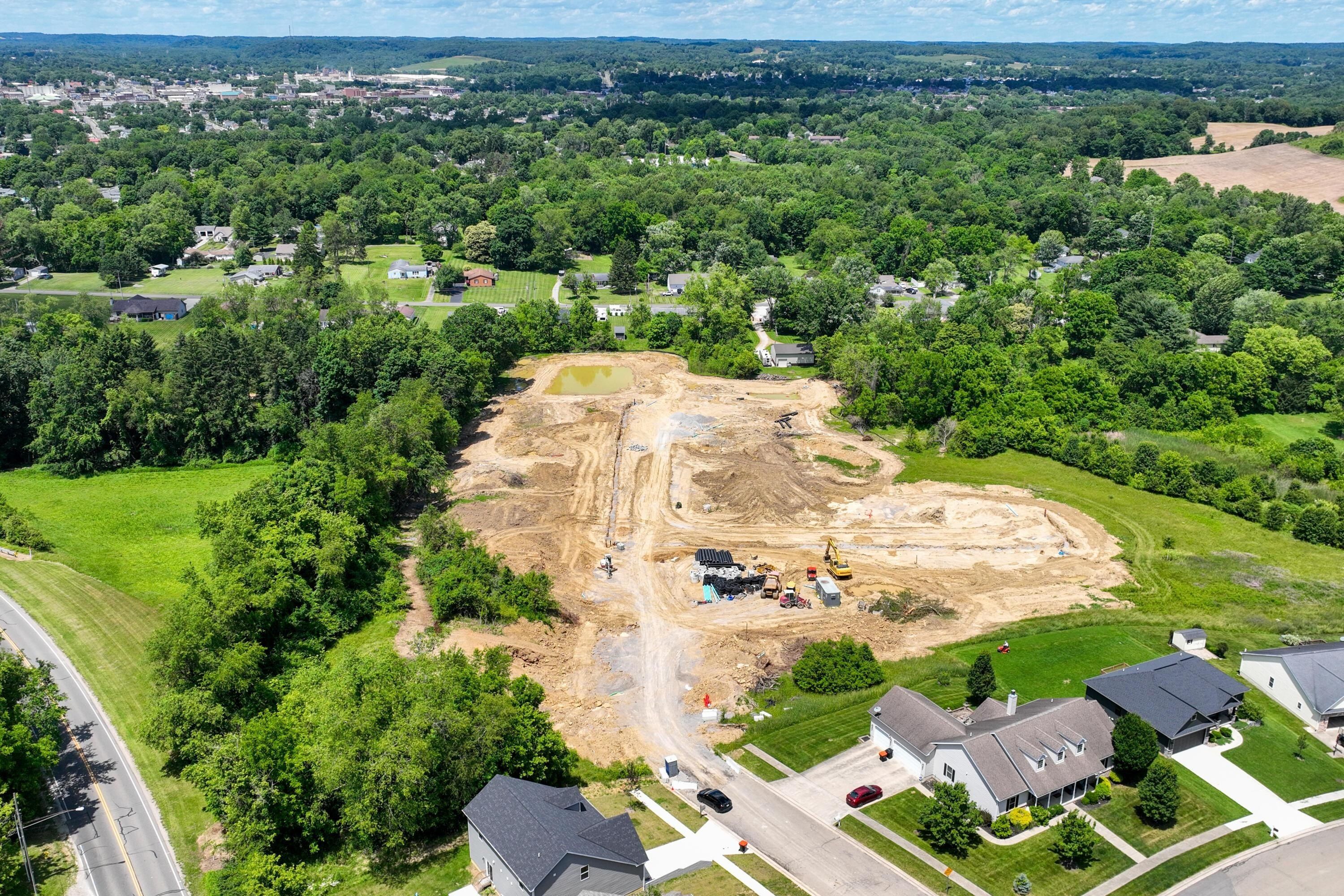 739 Francis Drive. Heath, OH 43056
