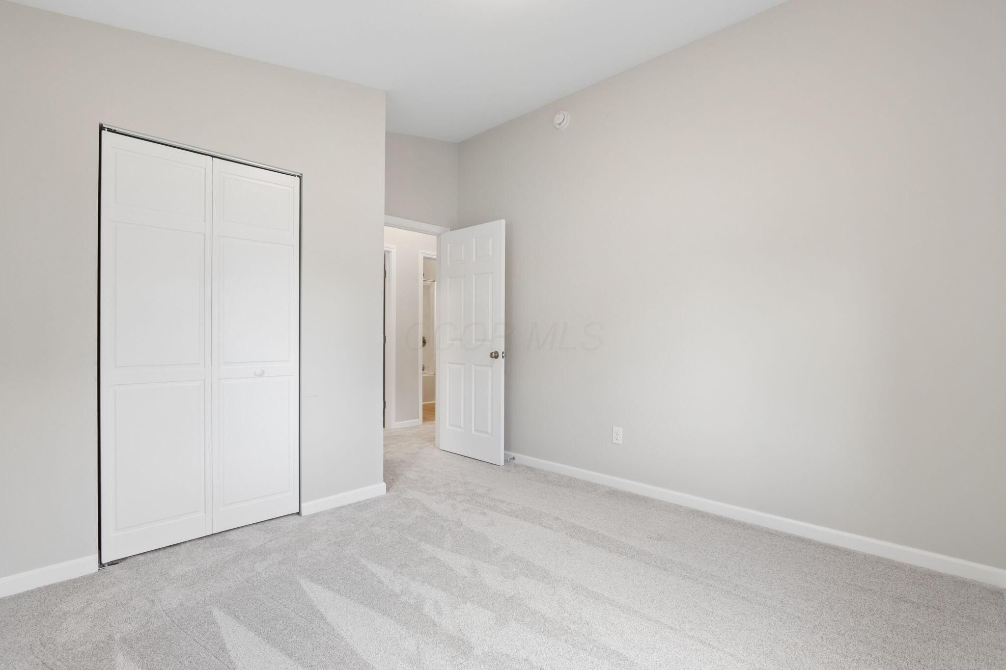 1106 Beaujolais Place. Galloway, OH 43119