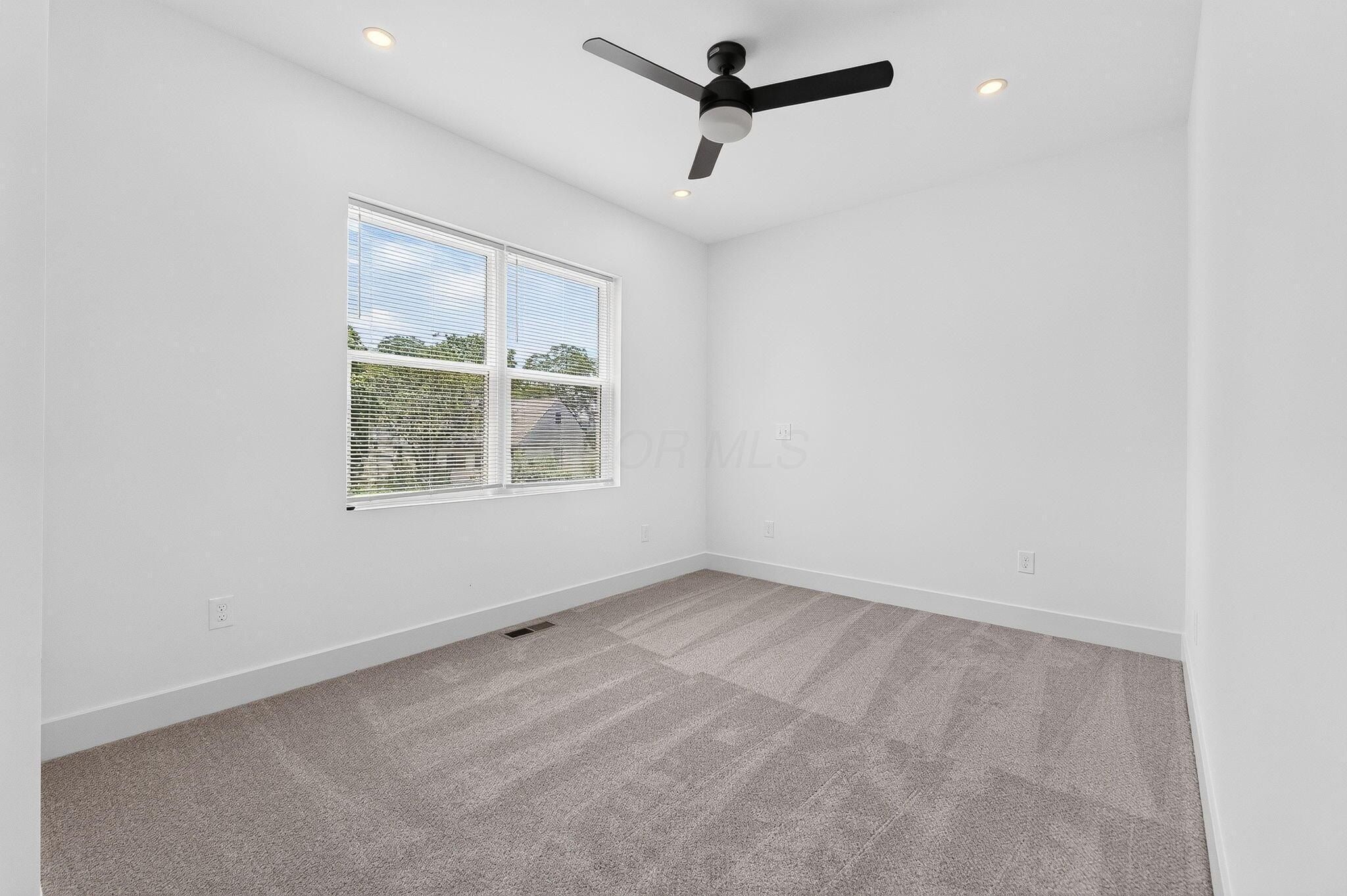 1060 Campbell Avenue. Columbus, OH 43223