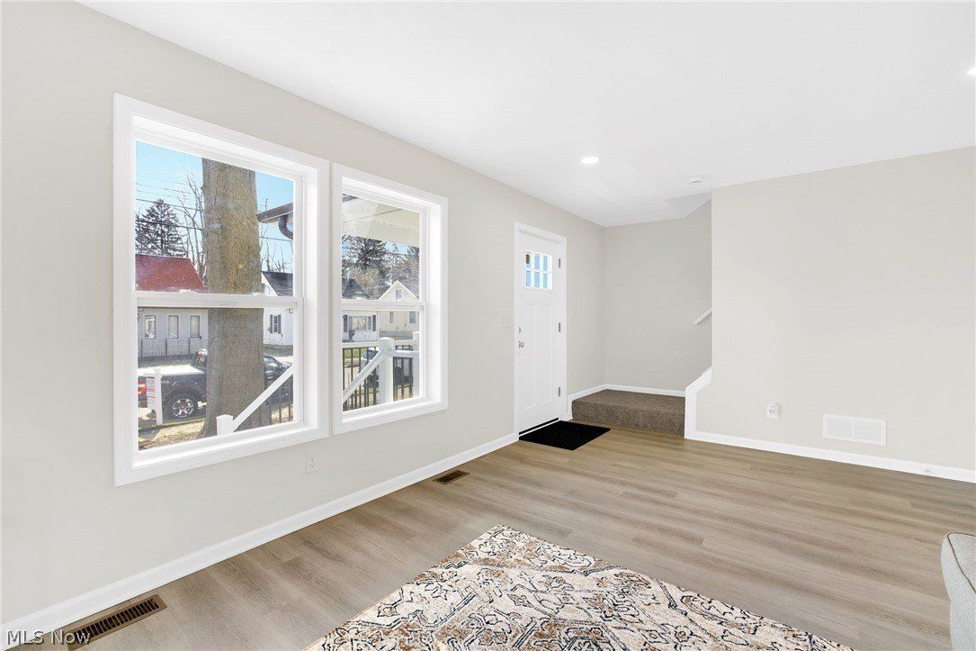 1331 Leonora Avenue. Akron, OH 44305