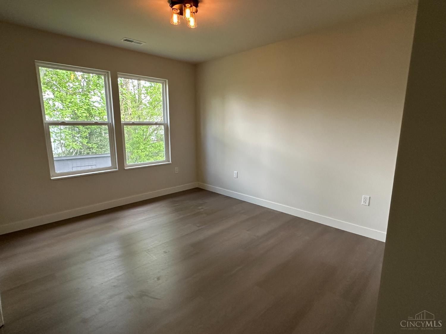 335 Ruth Street. Loveland, OH 45140