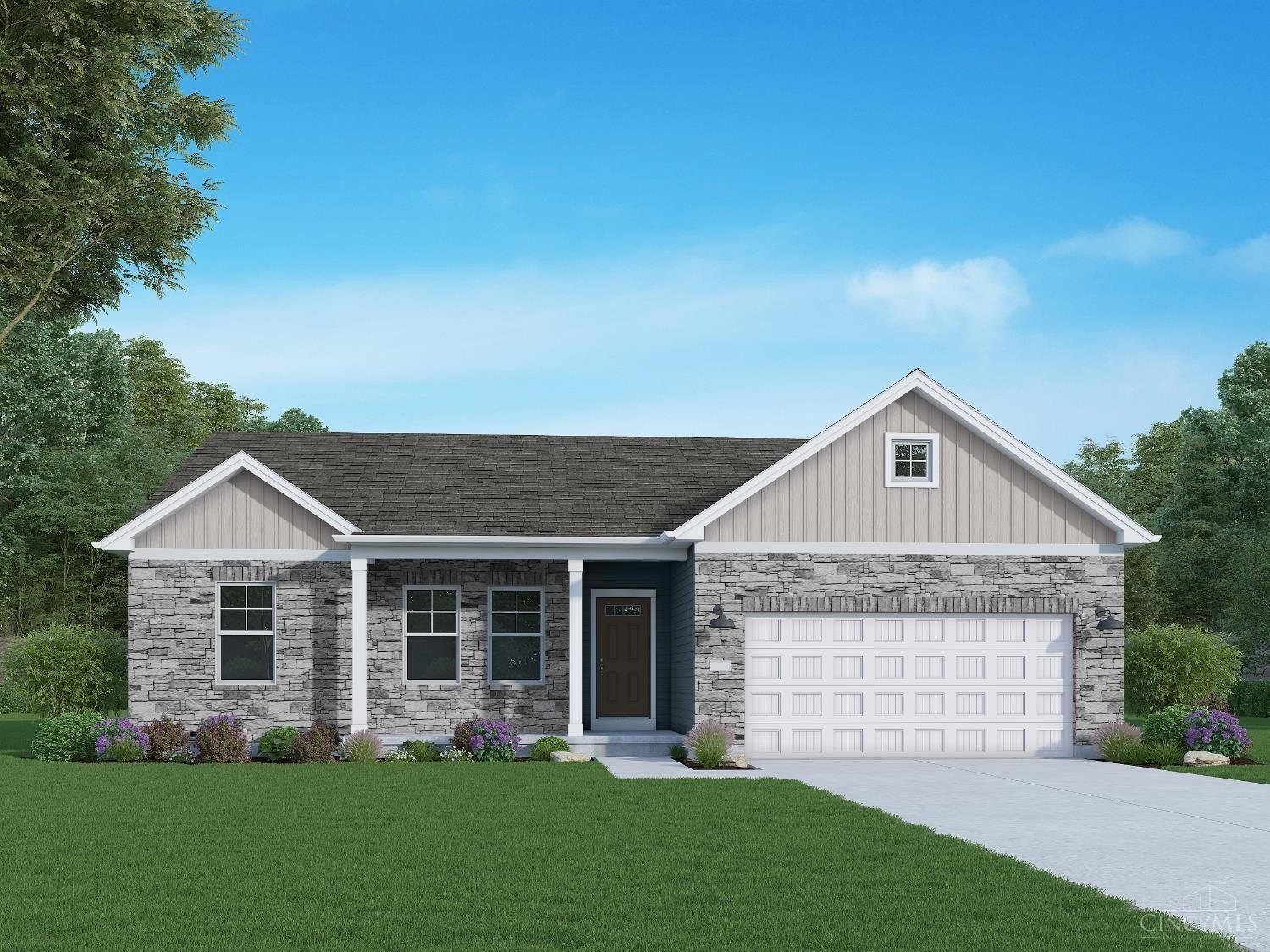 1195 Blue Spruce Lane. Wilmington, OH 45177