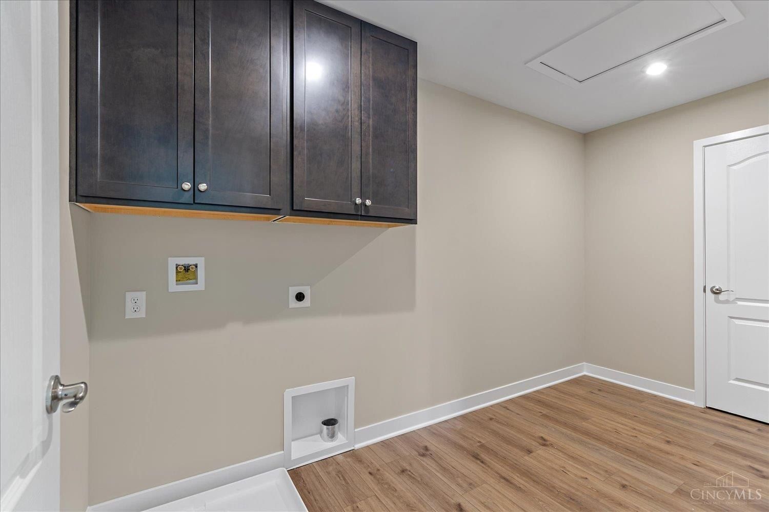 3806 Sturbridge Way. Cincinnati, OH 45245