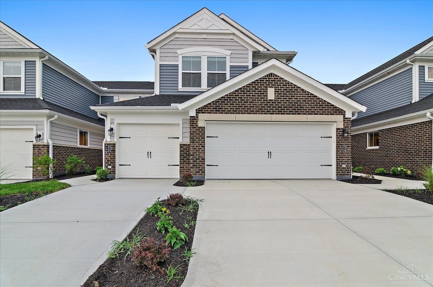 411 Bandon Dunes Court. Lebanon, OH 45036