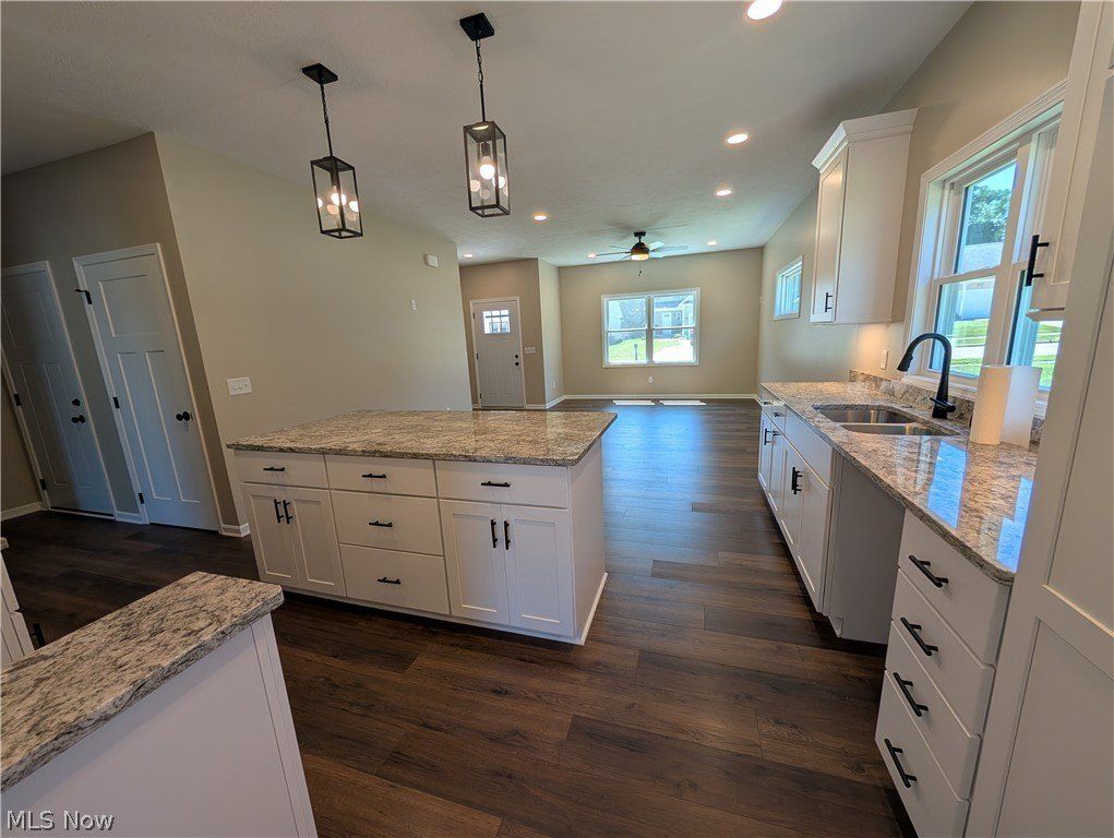 385 Thorn Way. Doylestown, OH 44230