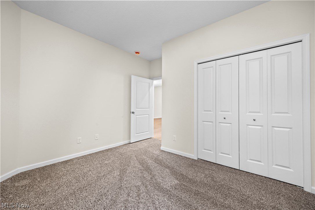 509 Eldemire Lane. Elyria, OH 44035