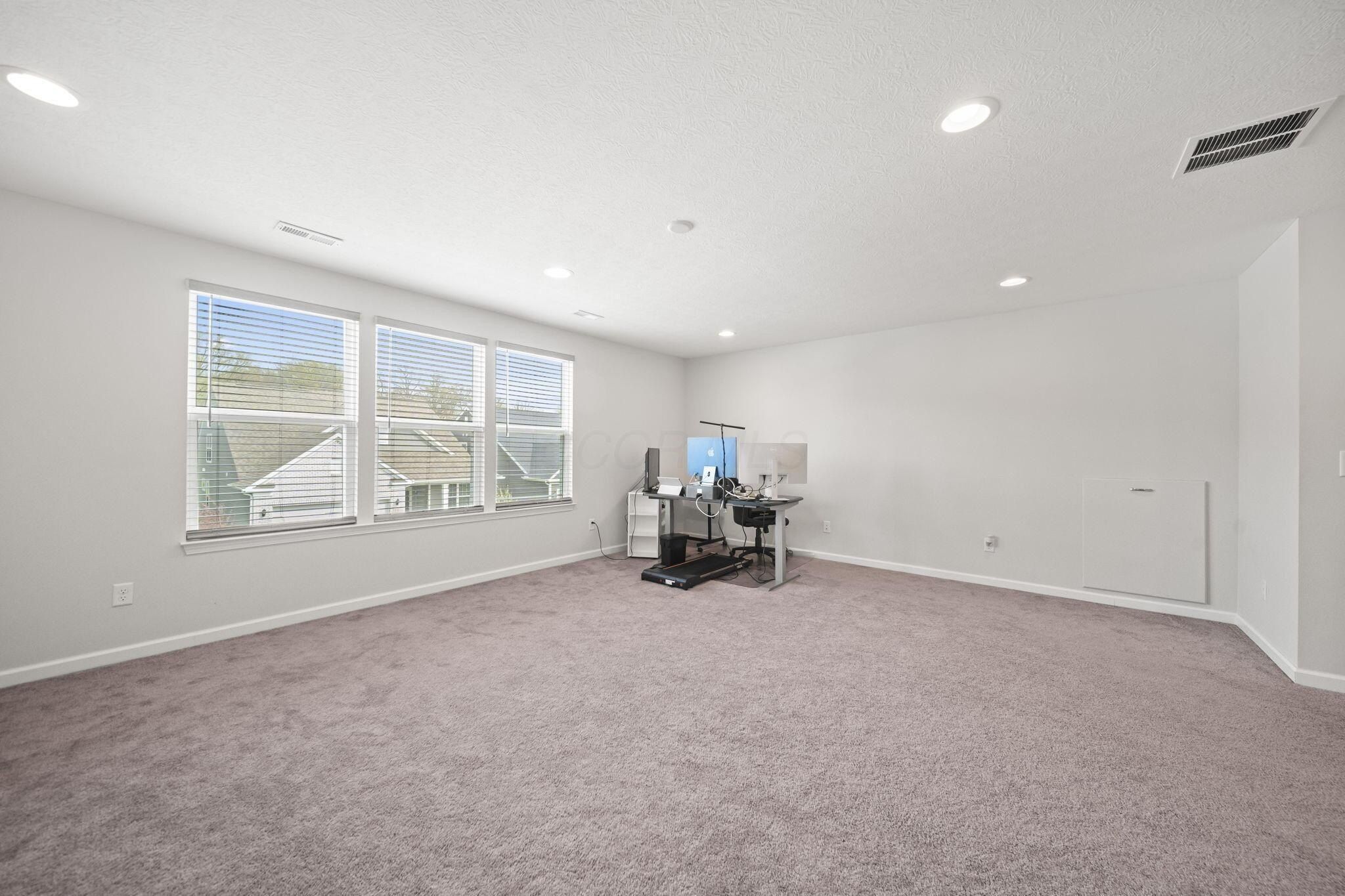 3254 Sinatra Way. Powell, OH 43065