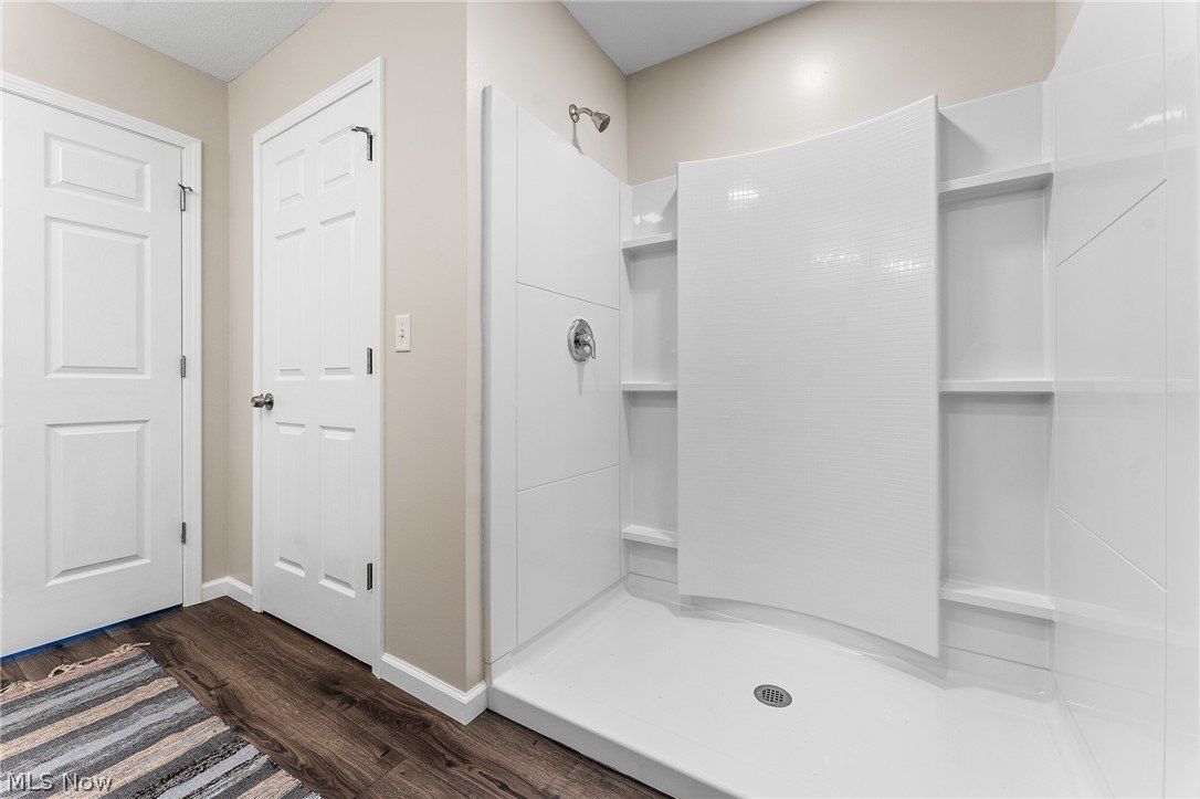 406 S Raccoon Road. Austintown, OH 44515