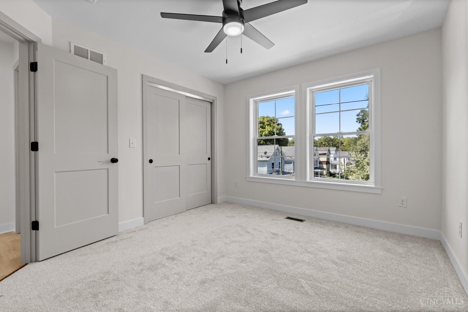 3342 Fairfield Avenue. Cincinnati, OH 45207