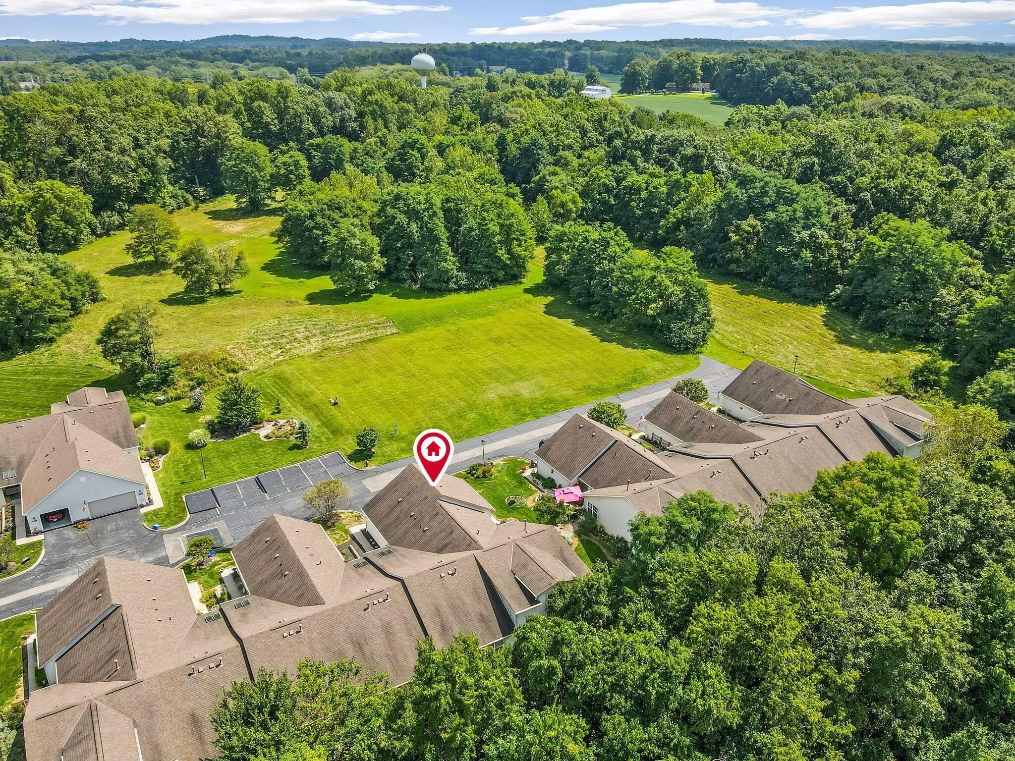 547 S Market Street. Lithopolis, OH 43136