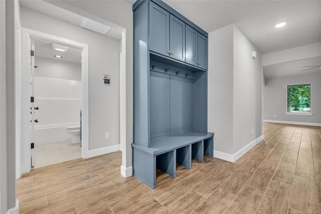 27447 E 125Th Place S. Coweta, OK 74429