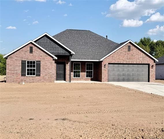 9945 N Osage Drive. Sperry, OK 74073