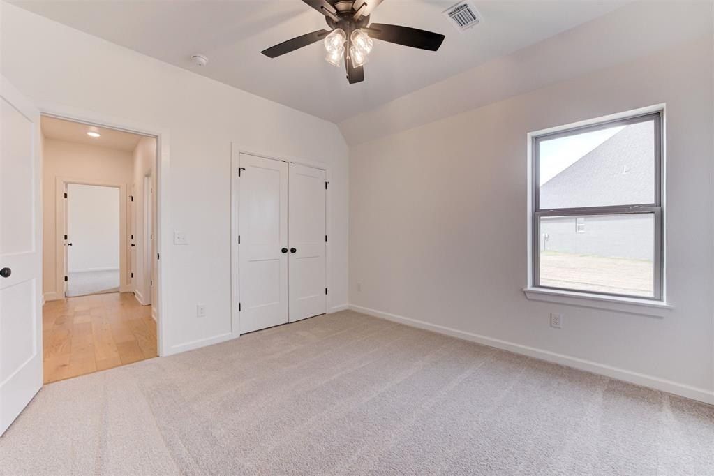 4533 Maple Ridge Drive. Edmond, OK 73034