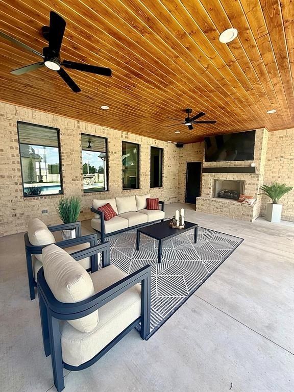 4700 Rustic Trail. Moore, OK 73160
