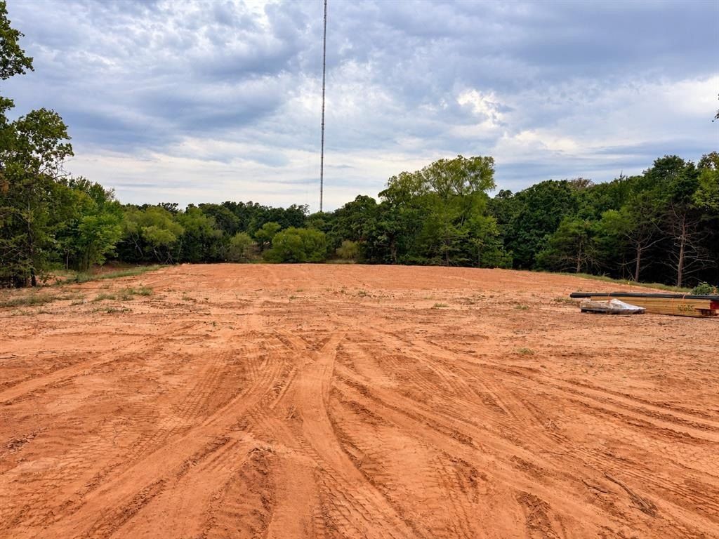 870301 Red Stone Circle. Chandler, OK 74834