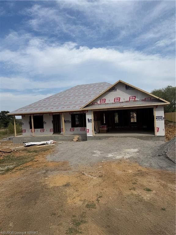 102 Daniel St. Roland, OK 74954