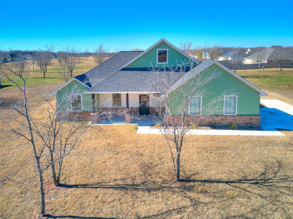 5230 Red Maple Avenue. Goldsby, OK 73093