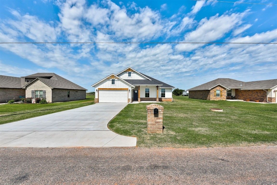 405 N Maple Avenue. Union City, OK 73090