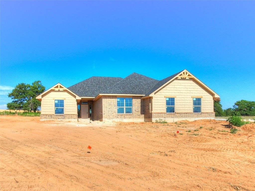 15952 Pecan Road. McLoud, OK 74851