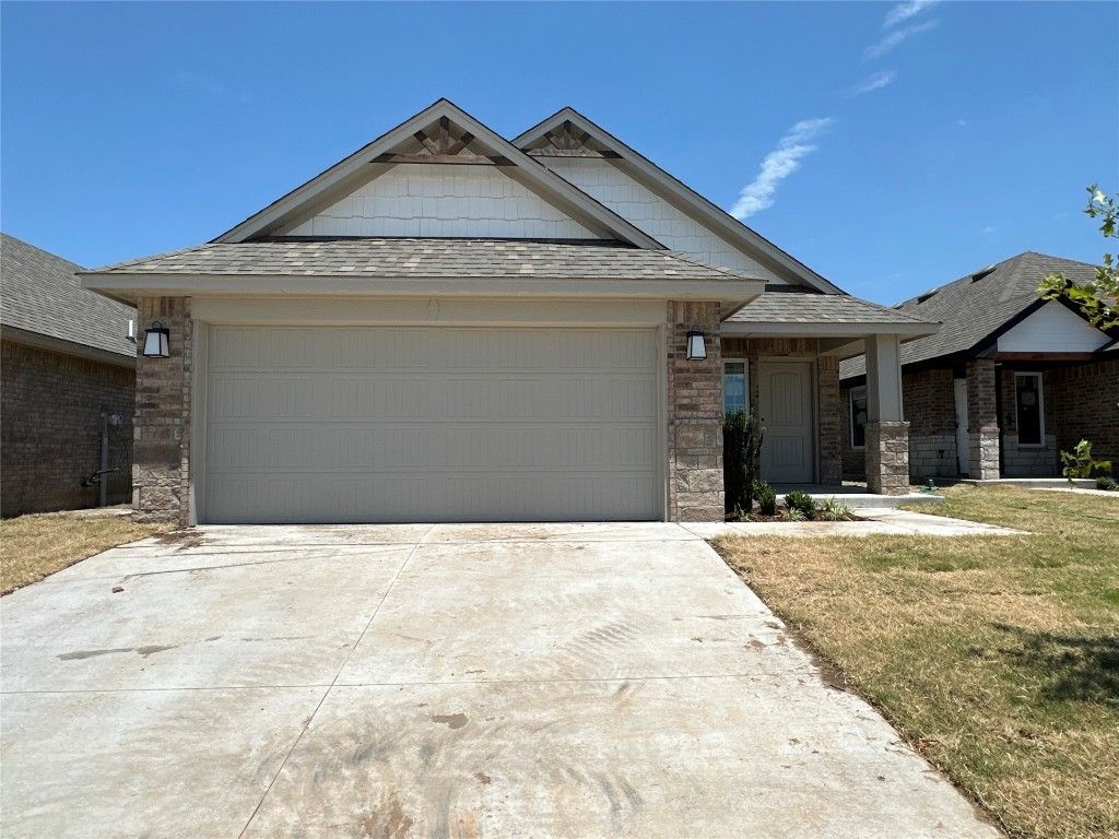 1009 Sw 139Th Street. Oklahoma City, OK 73170