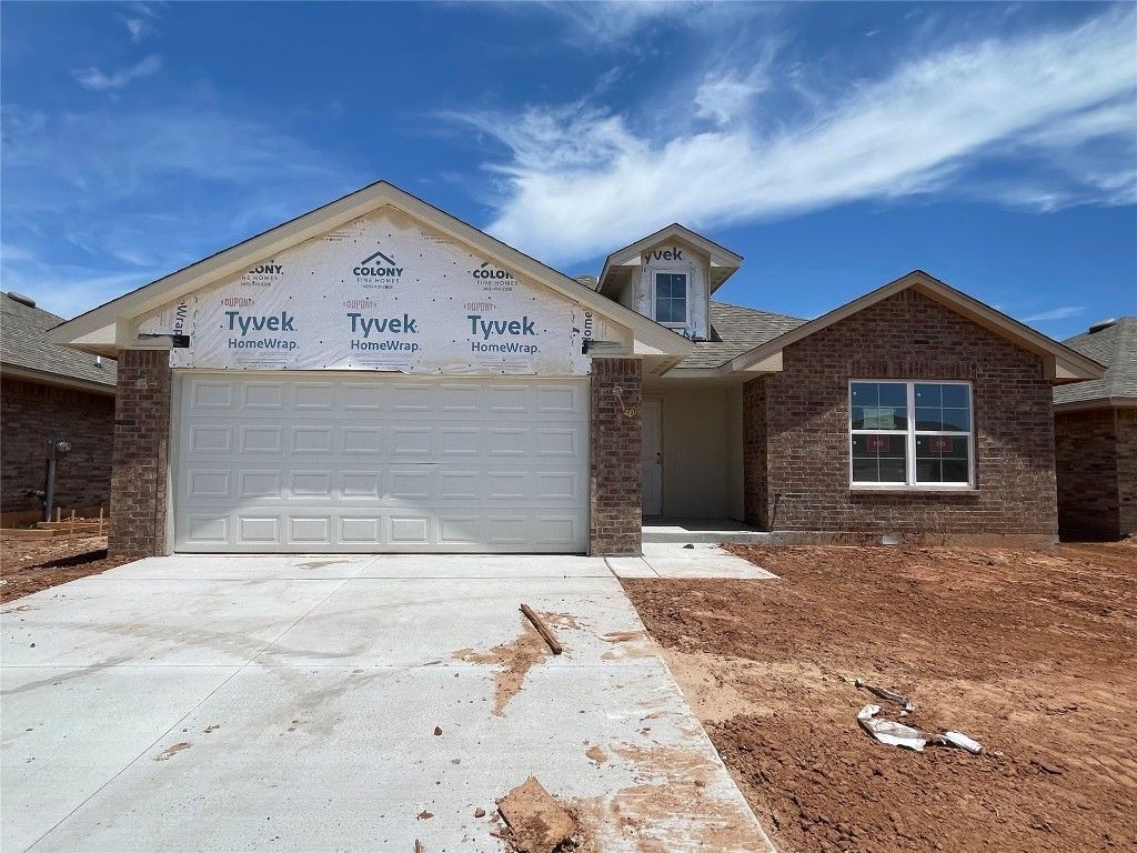 9116 Quapaw Creek Trail. Oklahoma City, OK 73160