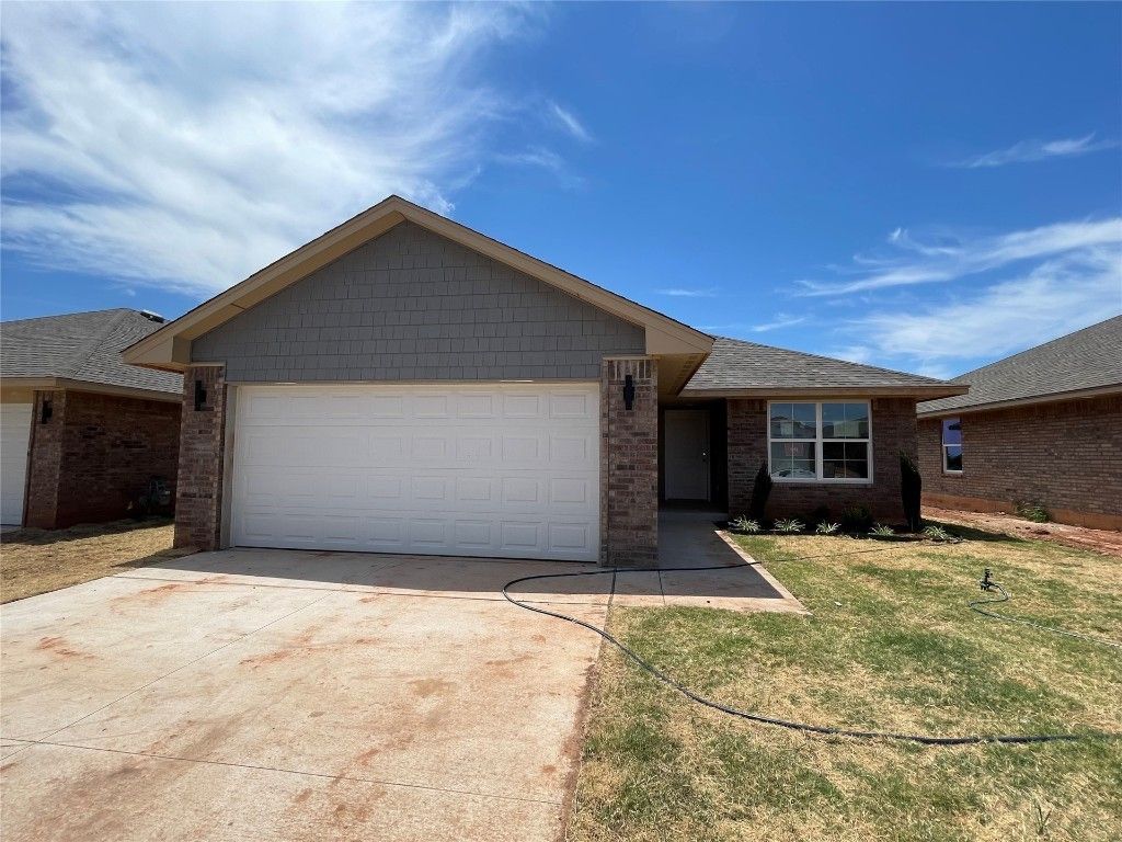 9117 Quapaw Creek Trail. Oklahoma City, OK 73160