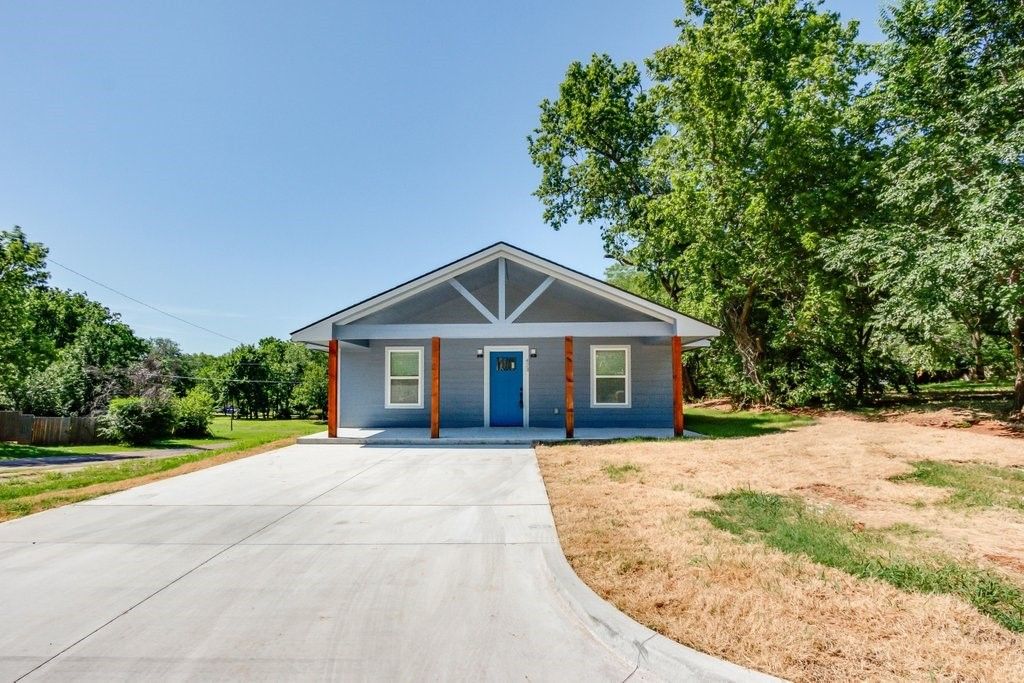 423 E Grant Avenue. Guthrie, OK 73044