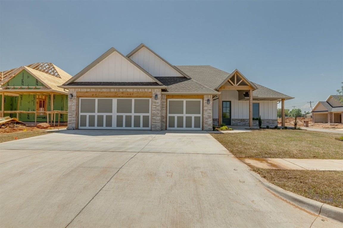 10512 Sw 50Th Street. Mustang, OK 73064