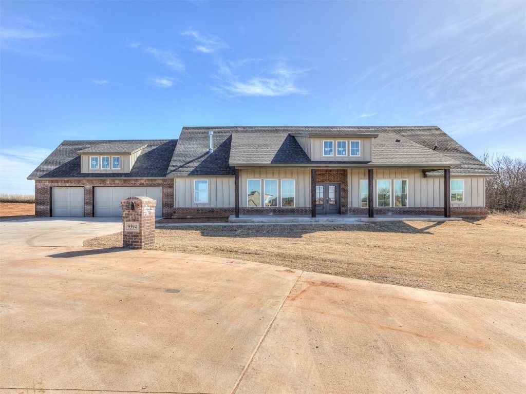 9394 Vista Reach. Edmond, OK 73025