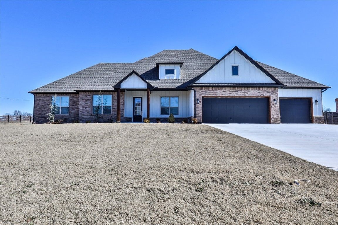 117 Bree Way. Goldsby, OK 73093