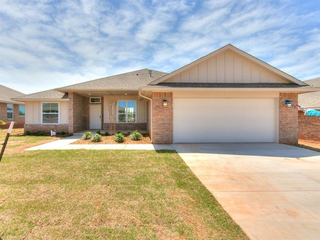 3706 Abingdon Drive. Norman, OK 73026