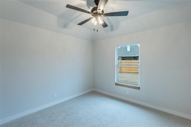 10703 S 278Th Avenue E. Coweta, OK 74429