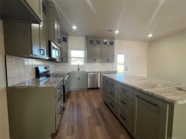 2051 Everly Drive. Tahlequah, OK 74464