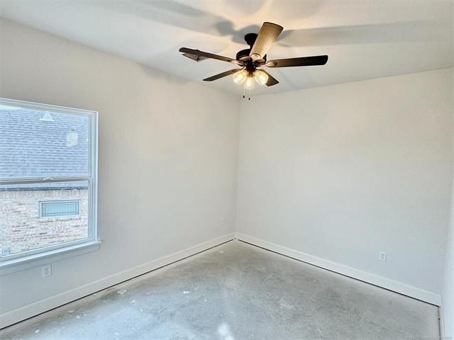 574 Woodlands Drive. Tahlequah, OK 74464