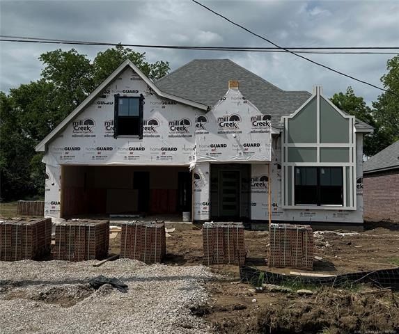 213 W Broadway Street. Owasso, OK 74055