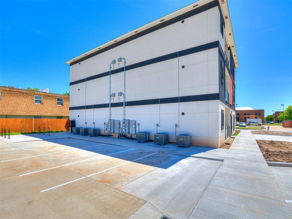 103 E Edwards Street. Edmond, OK 73034