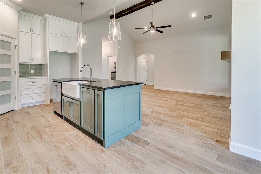 13313 Porto Lane. Oklahoma City, OK 73170