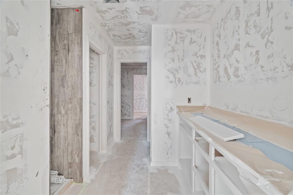 4653 Lincoln Landing. Harrah, OK 73045