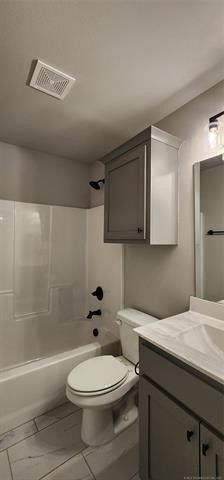 911 E Fulton Court. Broken Arrow, OK 74012