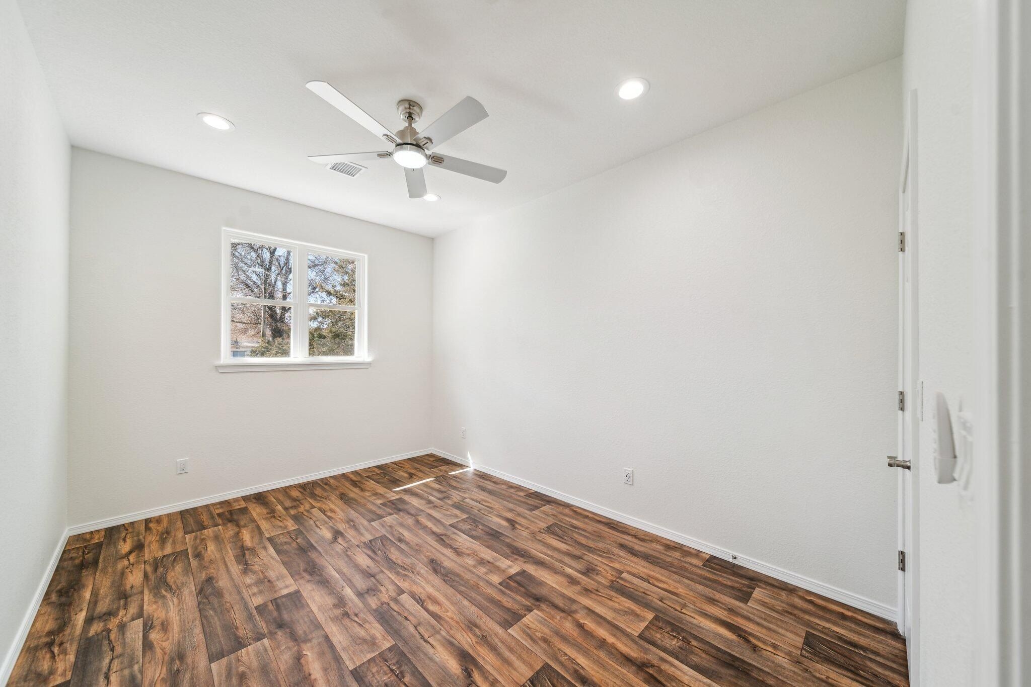 517 W Clyde Avenue. Vinita, OK 74301