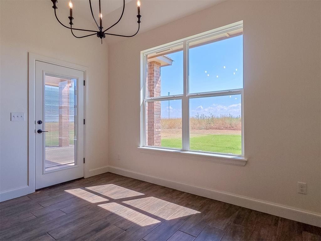 25395 Scarlett Street. Cashion, OK 73016