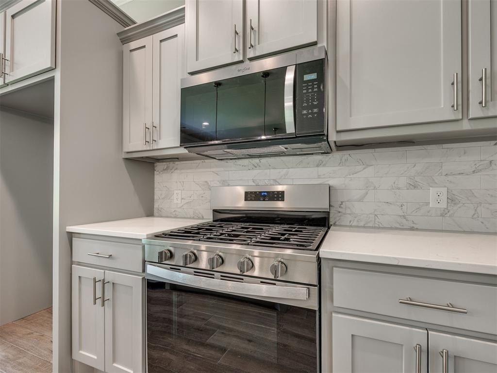 7608 Three Woods Lane. Yukon, OK 73099