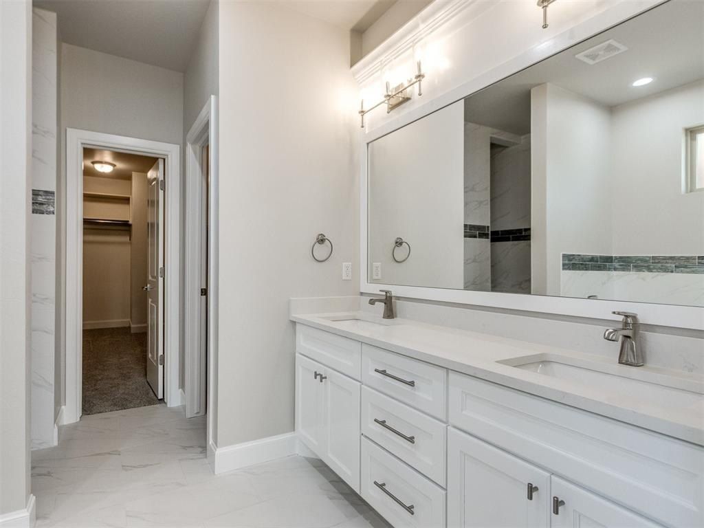 2915 Ridgecrest Drive. Purcell, OK 73080