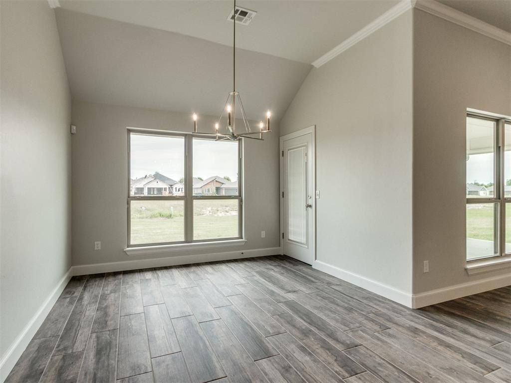 7708 Wilshire Woods Drive. Yukon, OK 73099